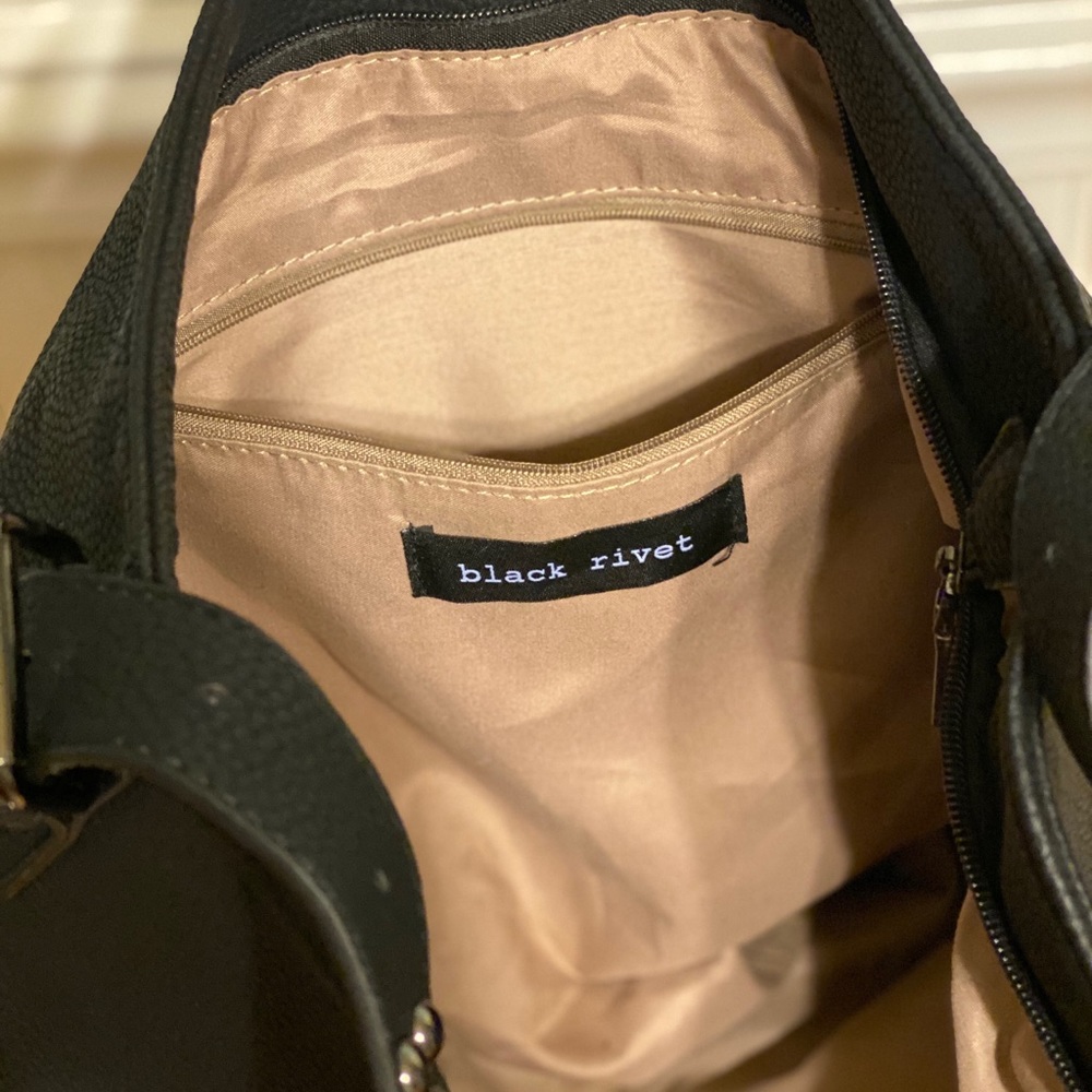 Purse - Picture 4 of 8